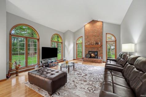 52480 Woodington Court Granger IN 46530