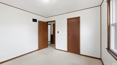 1325 Farwood Avenue Fort Wayne IN 46816