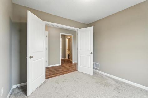 5098 Sickle Cove Fort Wayne IN 46818