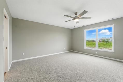 5098 Sickle Cove Fort Wayne IN 46818