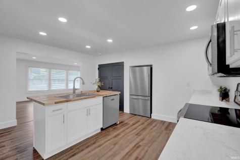 1007 23rd Street Bedford IN 47421