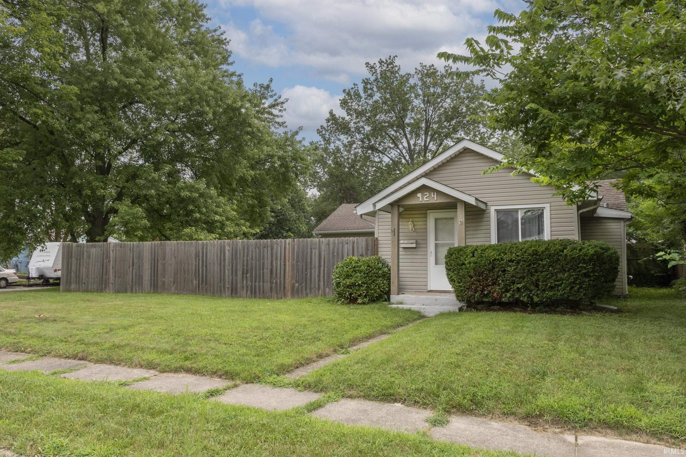 924 W Marion Street Mishawaka IN 46545
