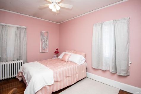 706 Buntin Street Vincennes IN 47591