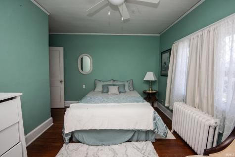 706 Buntin Street Vincennes IN 47591