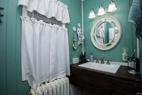 706 Buntin Street Vincennes IN 47591