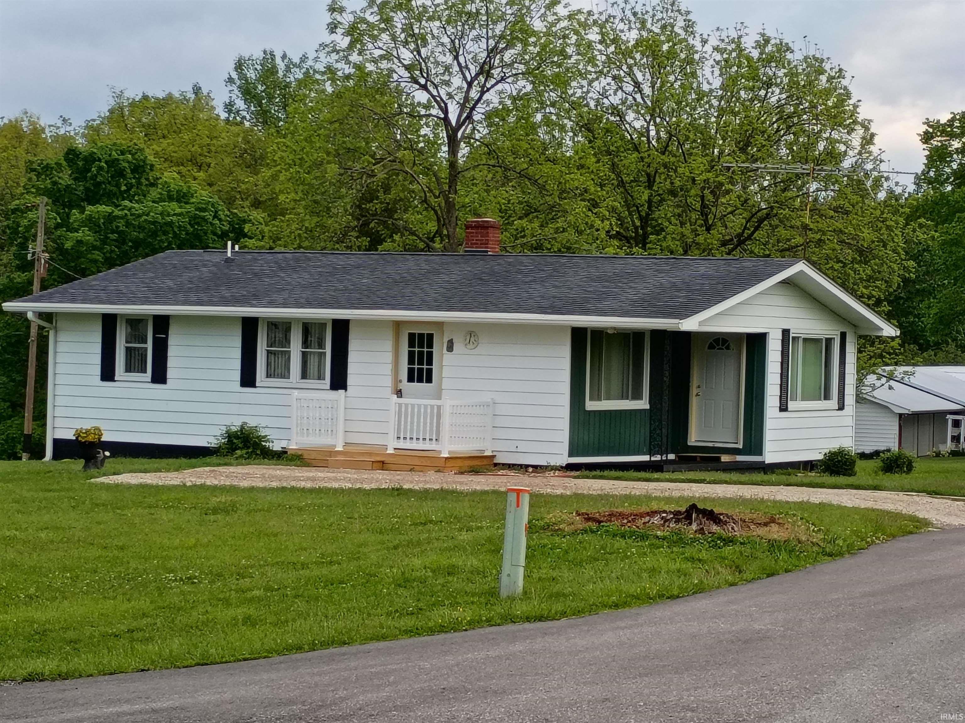 9021 N Copper Branch Road Solsberry IN 47459