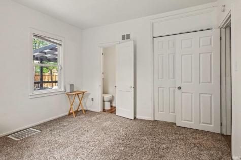 1345 Wilber Street South Bend IN 46628