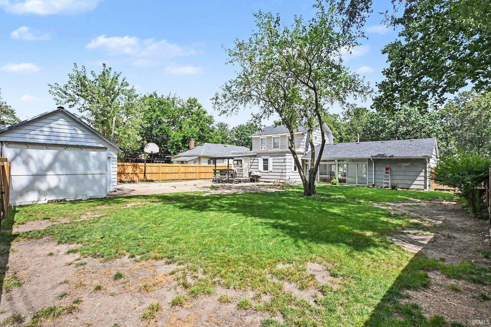 1345 Wilber Street South Bend IN 46628