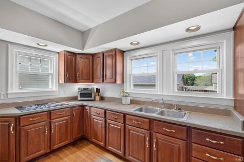 640 W Boonville-new Harmony Road Evansville IN 47725