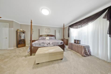 7200 Holly Drive Evansville IN 47712