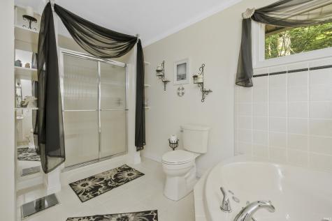 7200 Holly Drive Evansville IN 47712