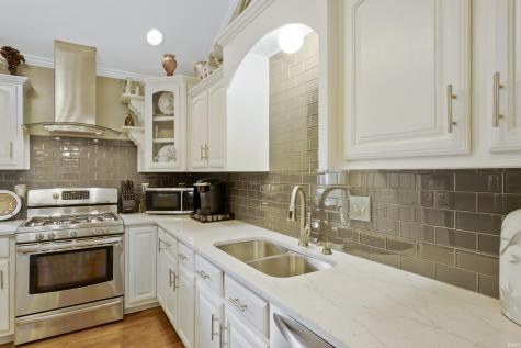 7200 Holly Drive Evansville IN 47712