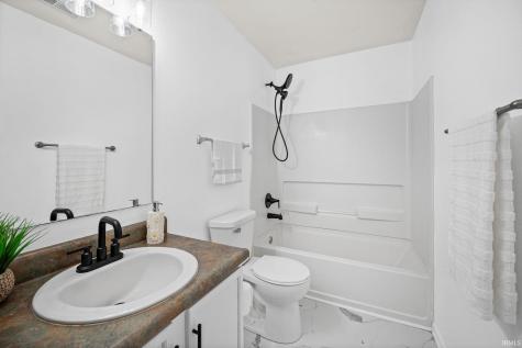 2995 Peebleshire Lane Lafayette IN 47909