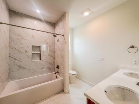 54810 Northbridge West Court Osceola IN 46561