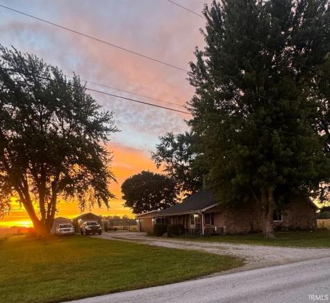 3744 N 1150 W Flora IN 46929