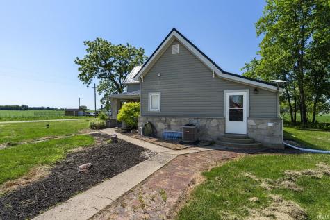 2144 S County Rd 1300 E Frankfort IN 46041