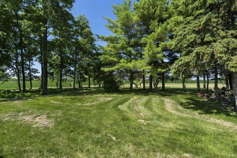 2144 S County Rd 1300 E Frankfort IN 46041