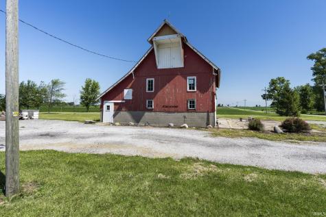 2144 S County Rd 1300 E Frankfort IN 46041