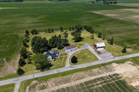 2144 S County Rd 1300 E Frankfort IN 46041
