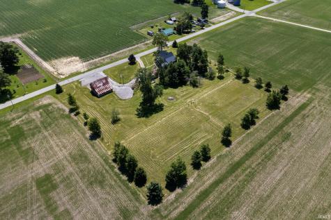 2144 S County Rd 1300 E Frankfort IN 46041