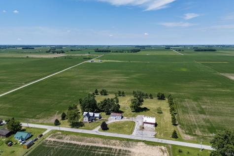 2144 S County Rd 1300 E Frankfort IN 46041