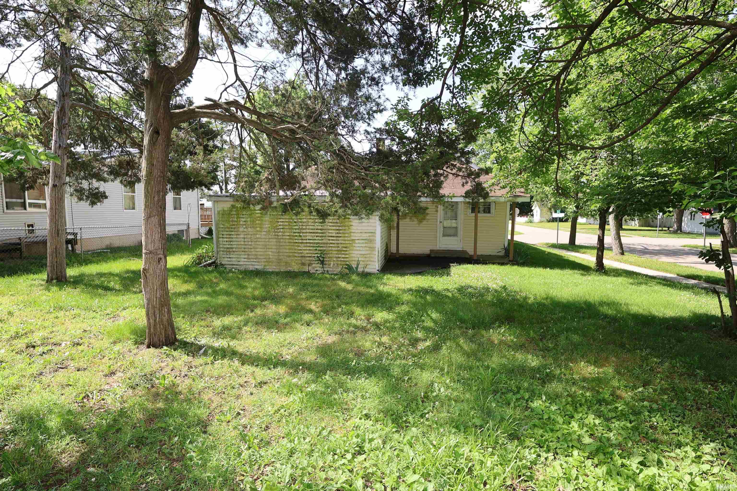 802 E Emerald Street Elkhart IN 46514