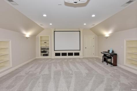 1528 Victoria Green Boulevard Evansville IN 47715