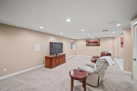 7811 Halifax Lane Lafayette IN 47905