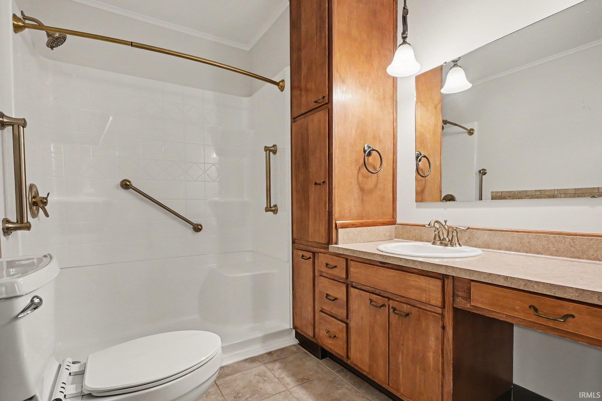 170 S 325 Warsaw IN 46582