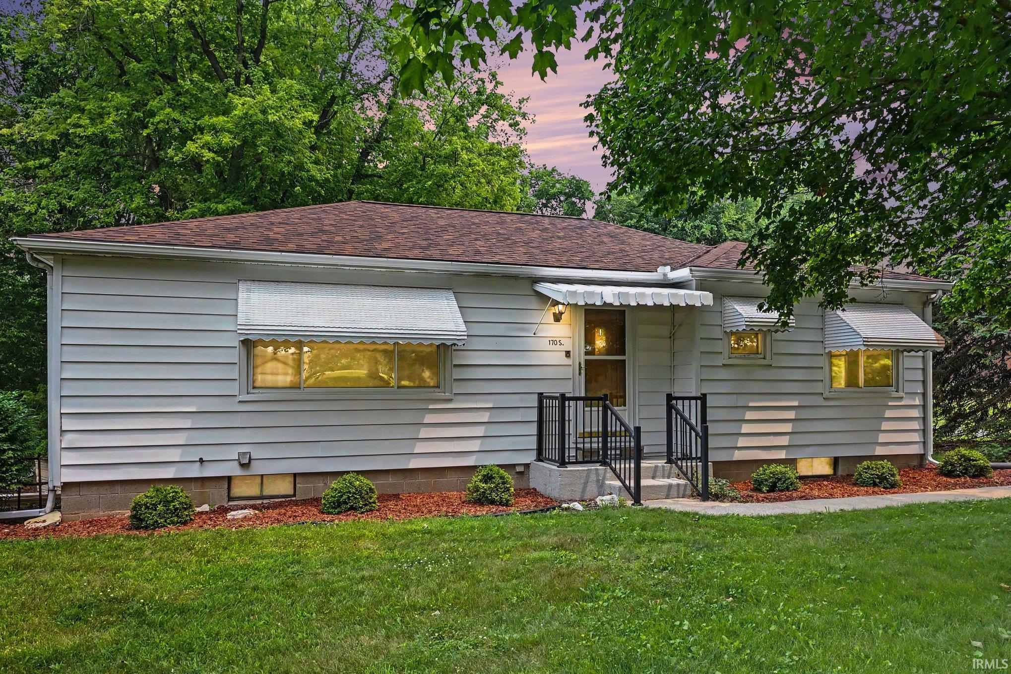 170 S 325 Warsaw IN 46582