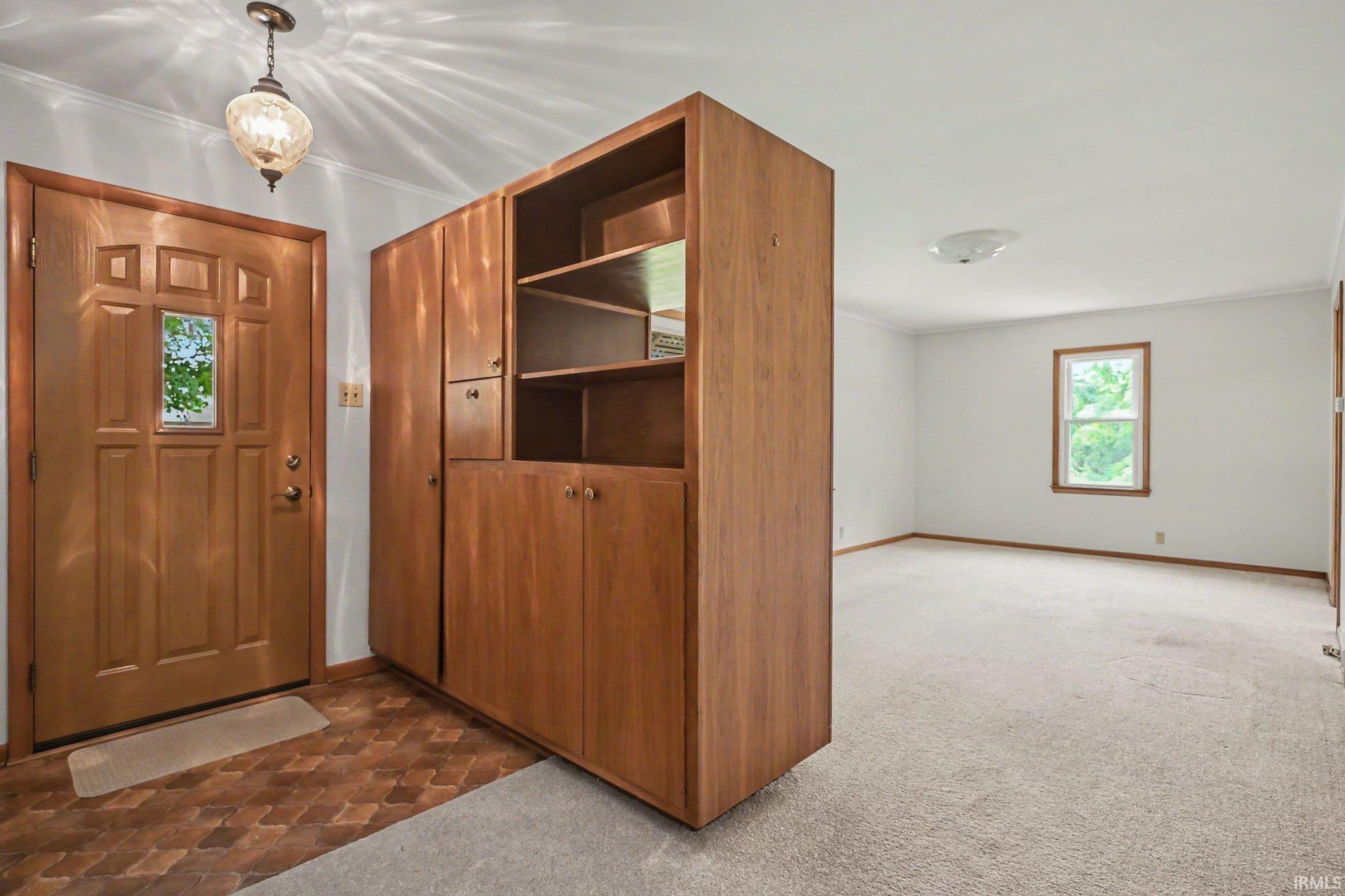170 S 325 Warsaw IN 46582