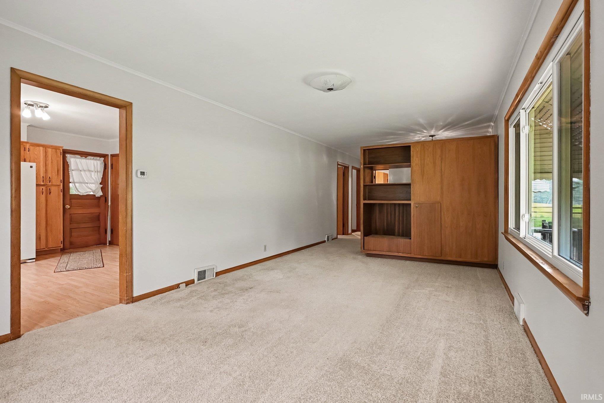 170 S 325 Warsaw IN 46582