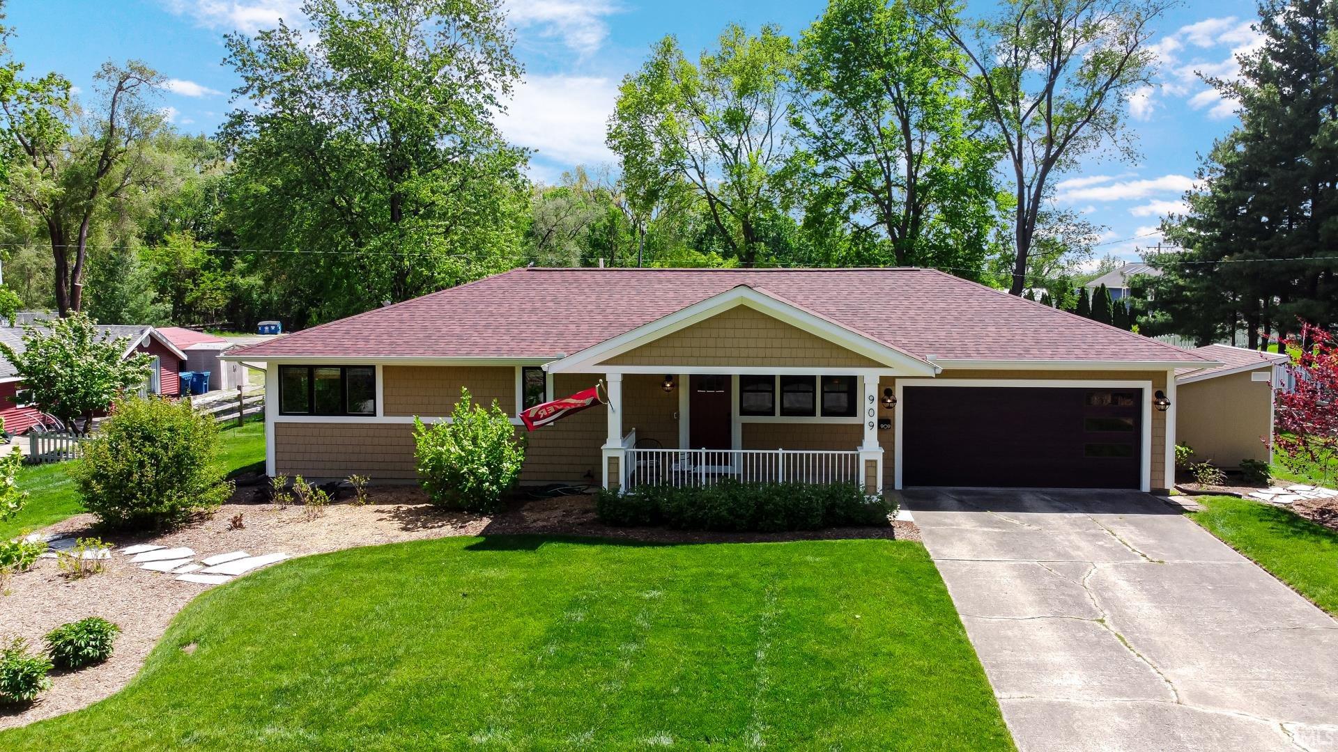 909 E Baker Street Culver IN 46511