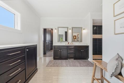 13644 Aslan Passage Fort Wayne IN 46845