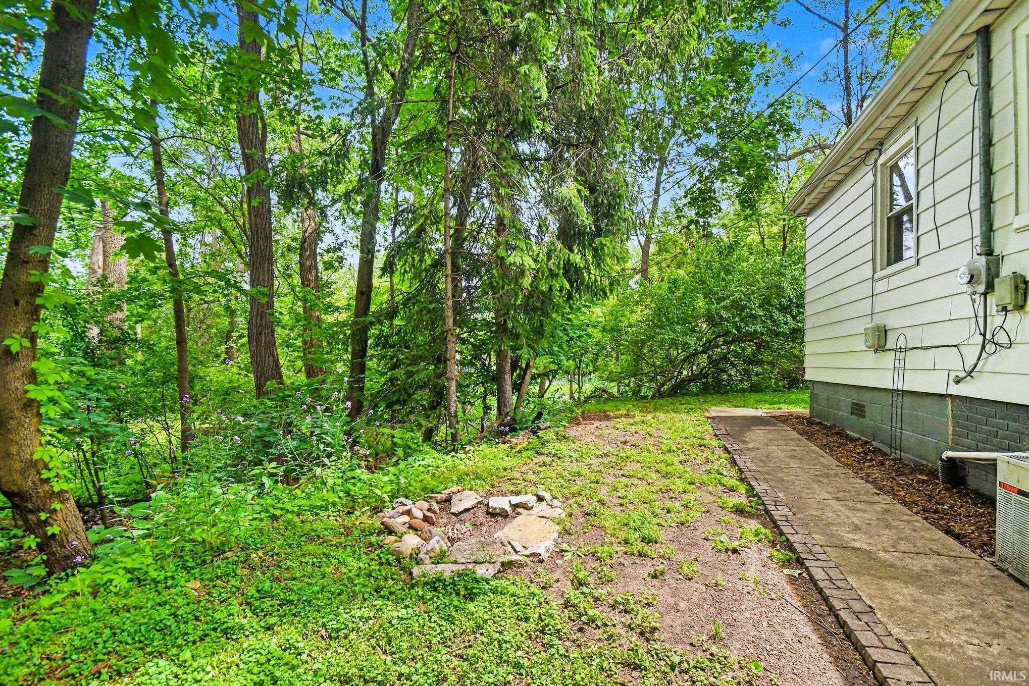 1730 Kessler Boulevard South Bend IN 46616