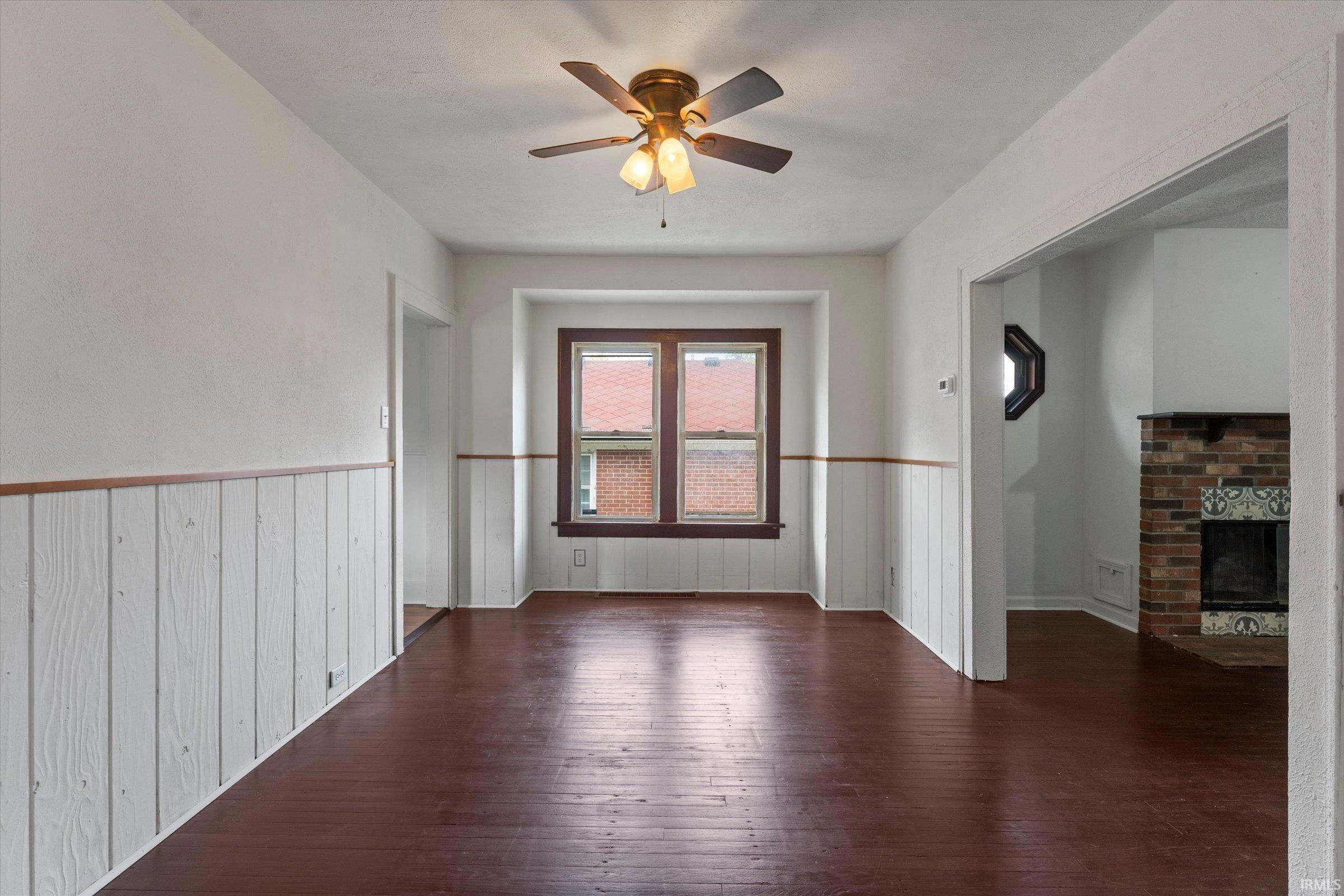 809 E Victoria Street South Bend IN 46614