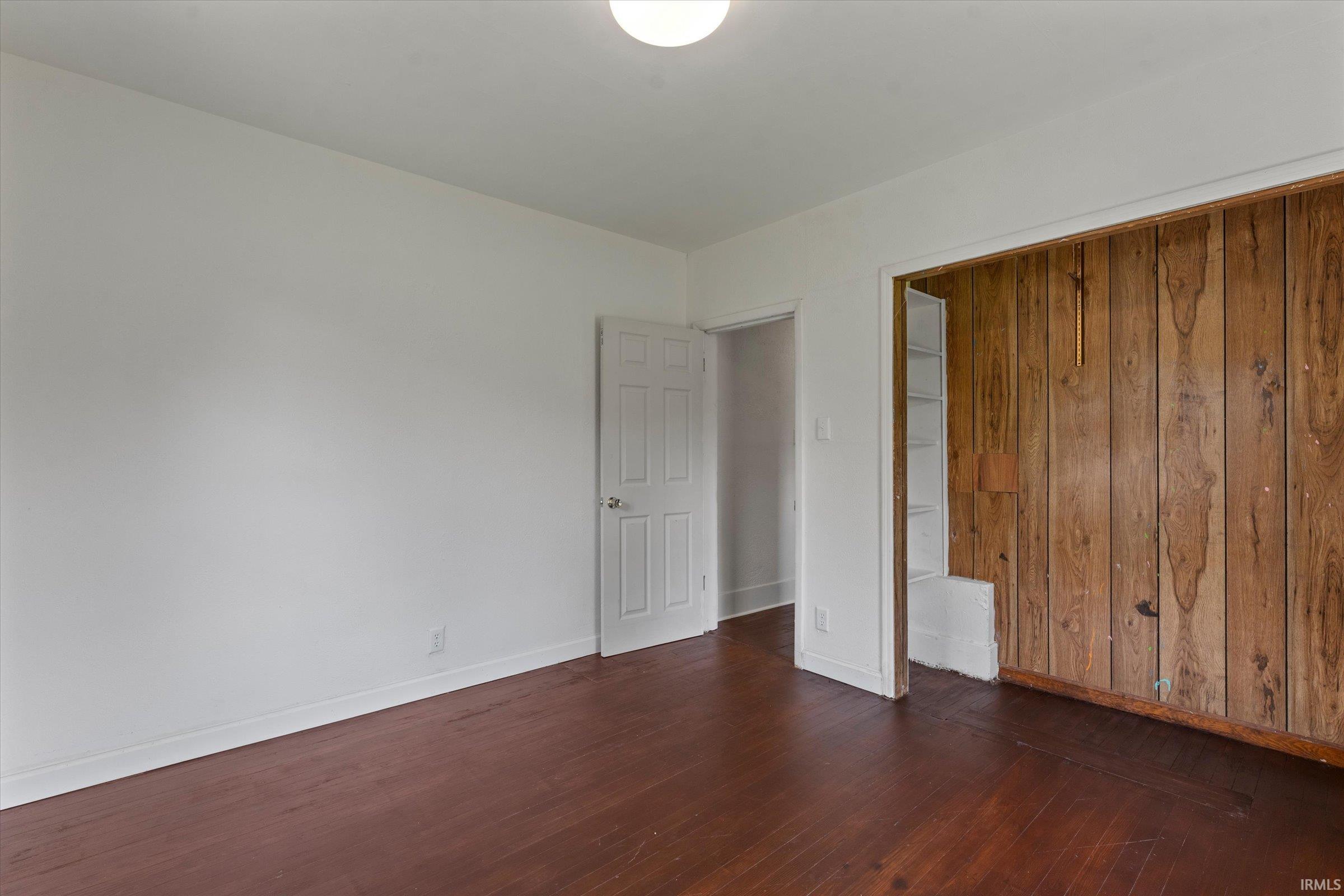809 E Victoria Street South Bend IN 46614