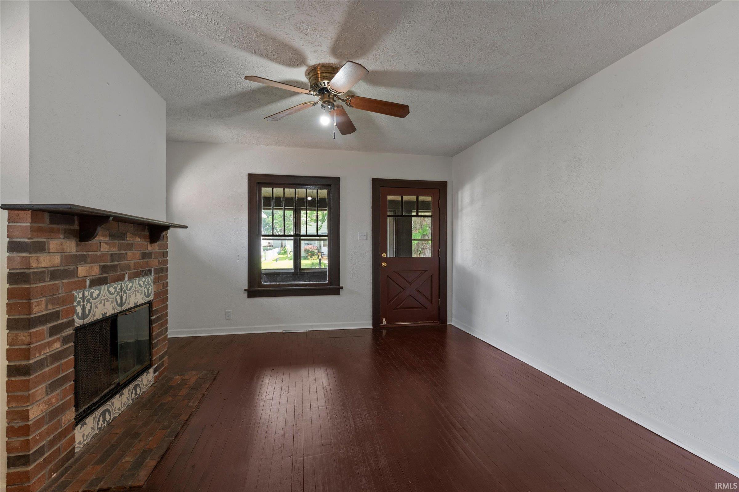 809 E Victoria Street South Bend IN 46614