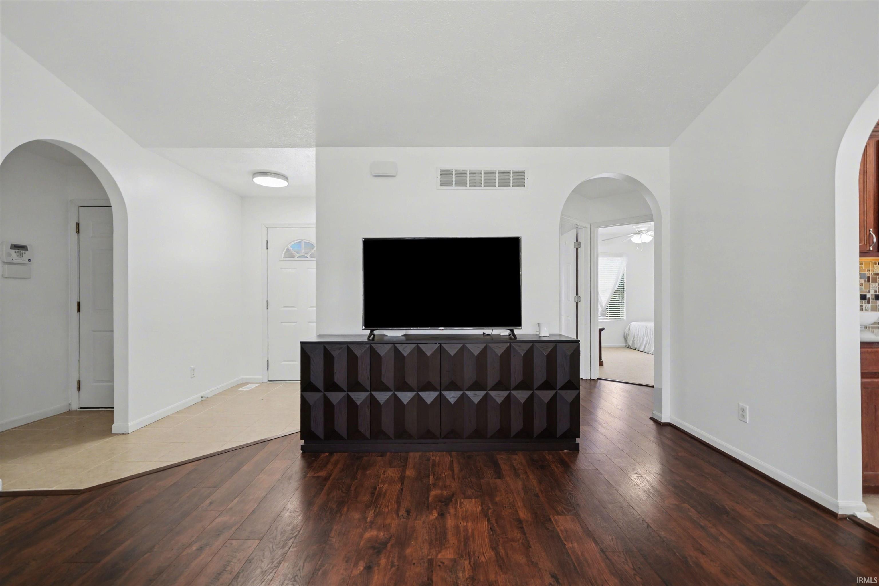 55355 Suncrest Drive New Carlisle IN 46552
