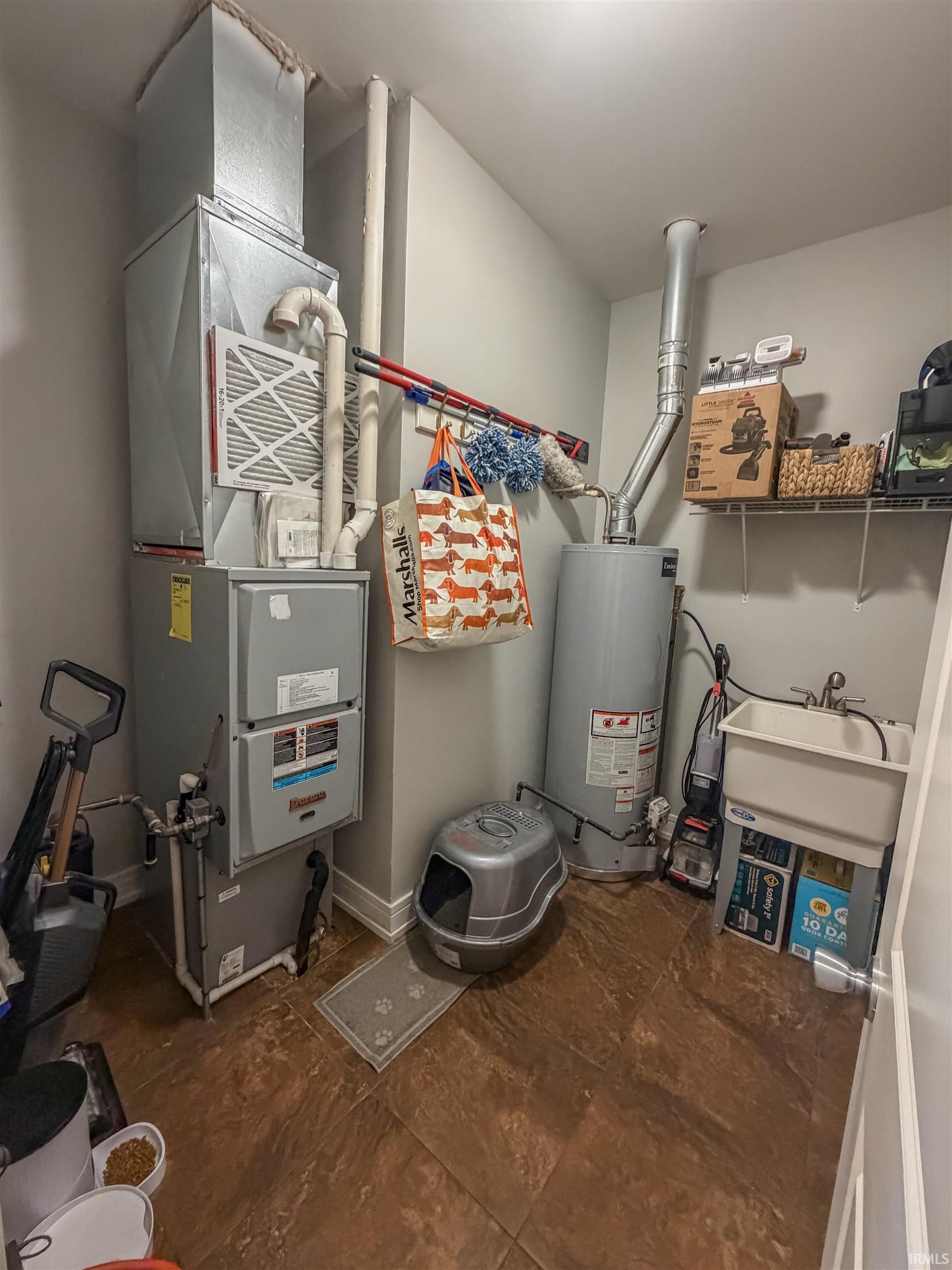 1104 E Short Drive Knox IN 46534