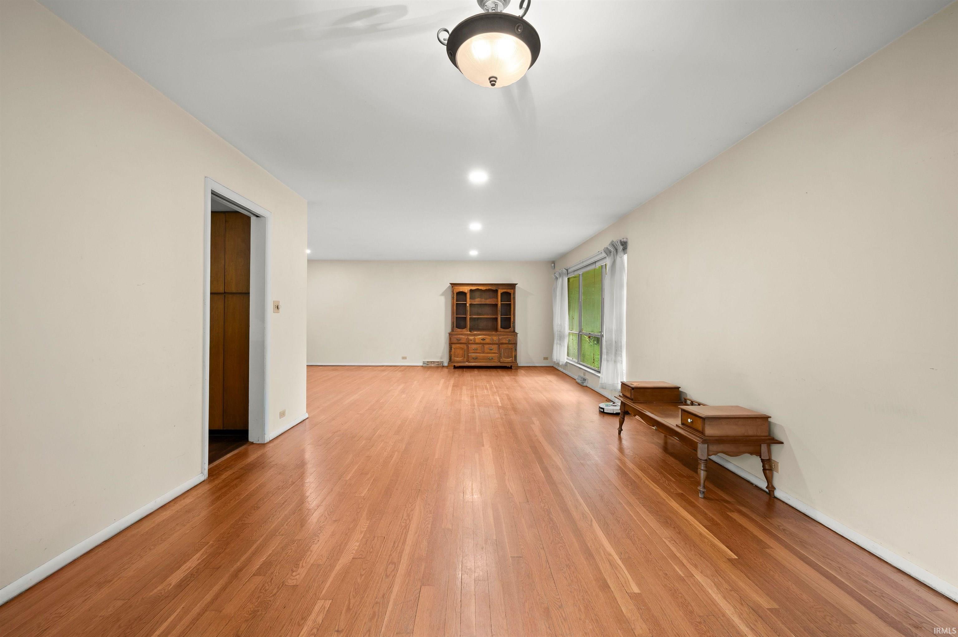 52585 Brooktrails Drive South Bend IN 46637
