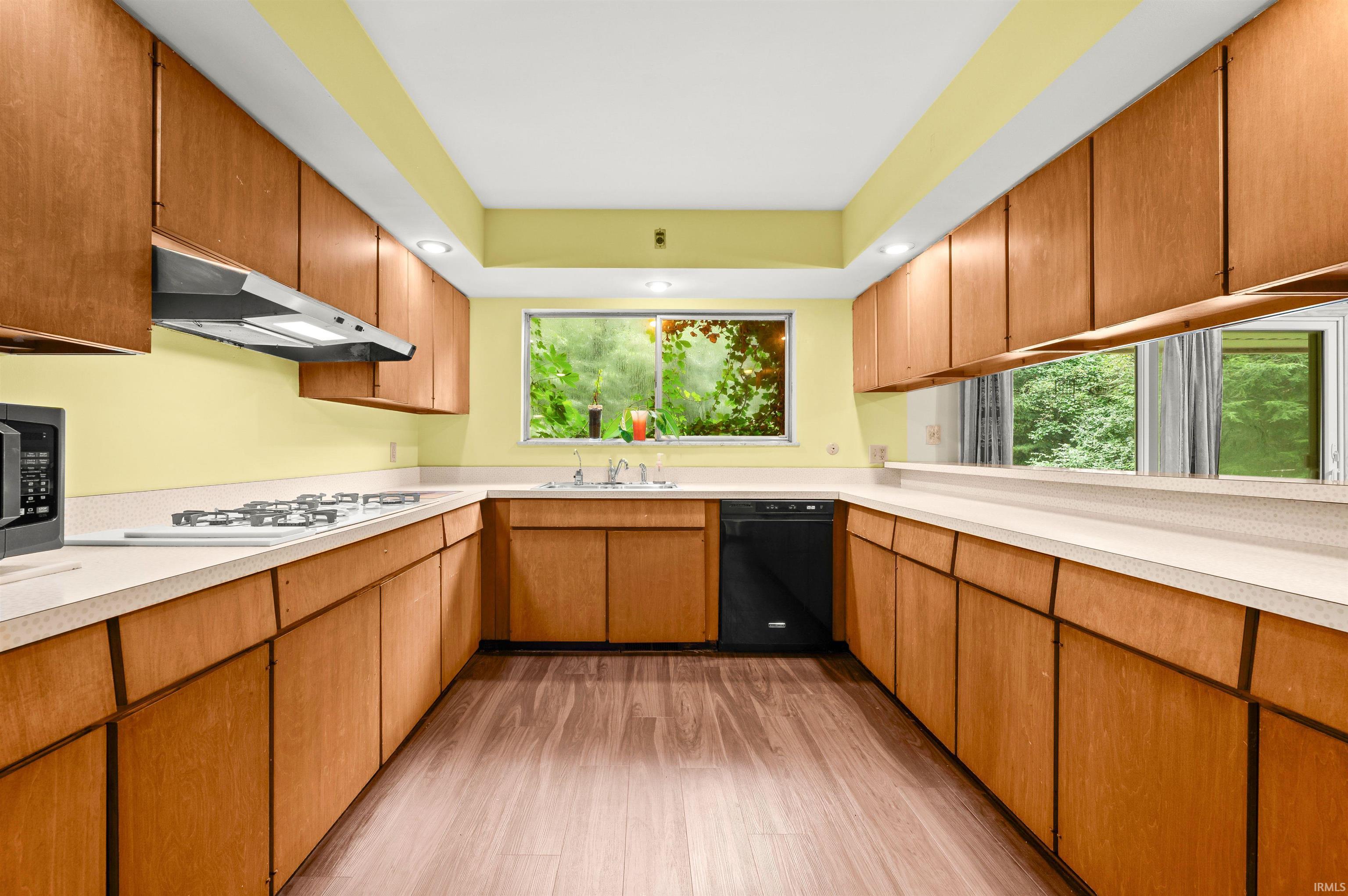 52585 Brooktrails Drive South Bend IN 46637