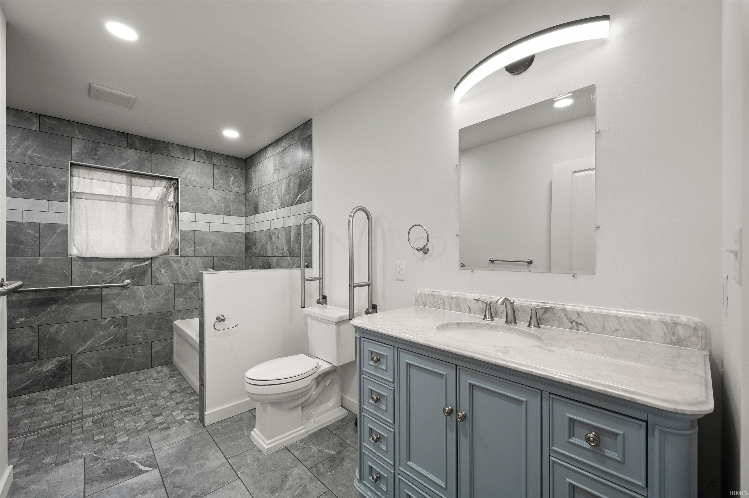 52585 Brooktrails Drive South Bend IN 46637