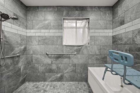 52585 Brooktrails Drive South Bend IN 46637