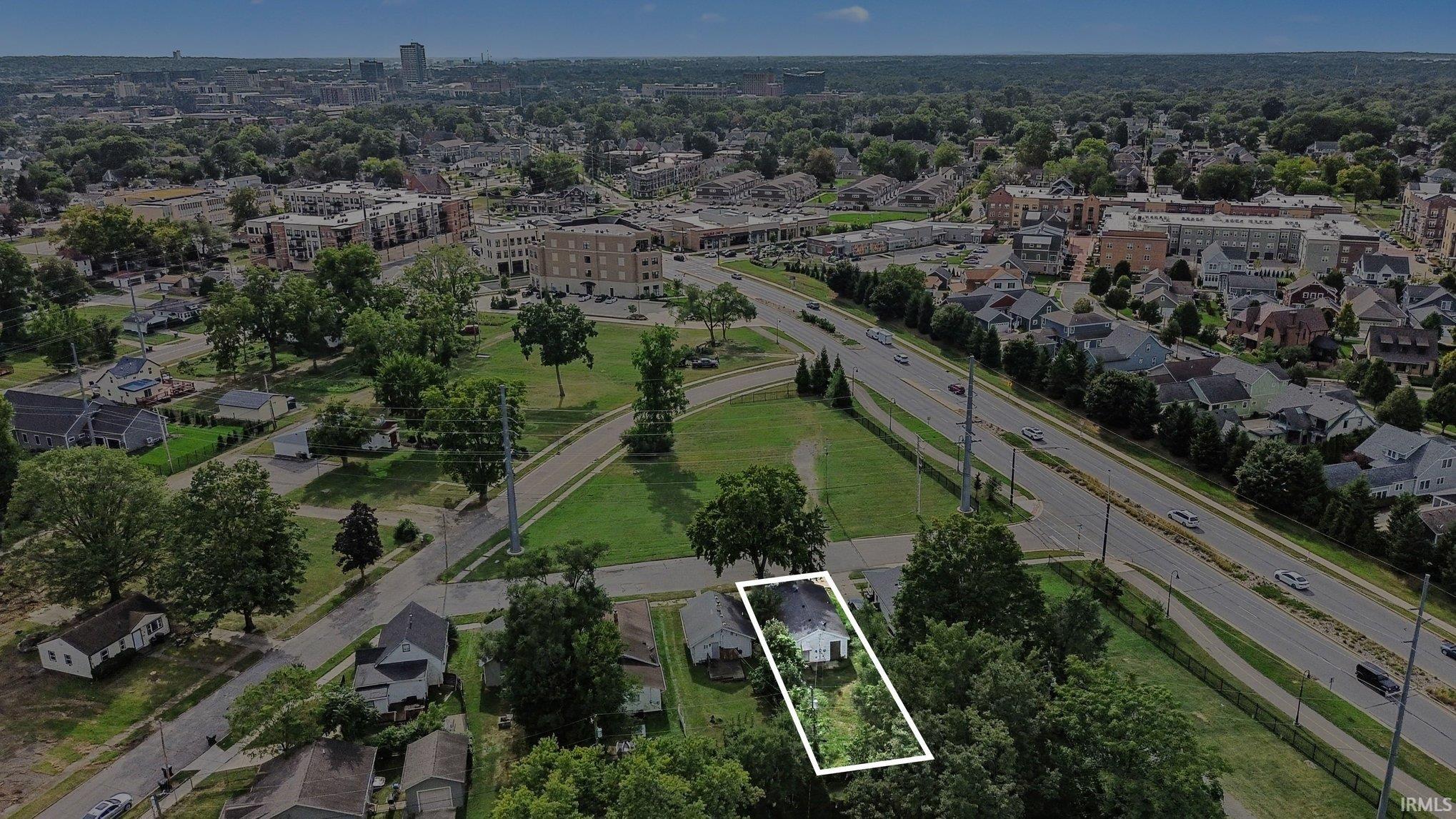 1016 Duey Avenue South Bend IN 46617