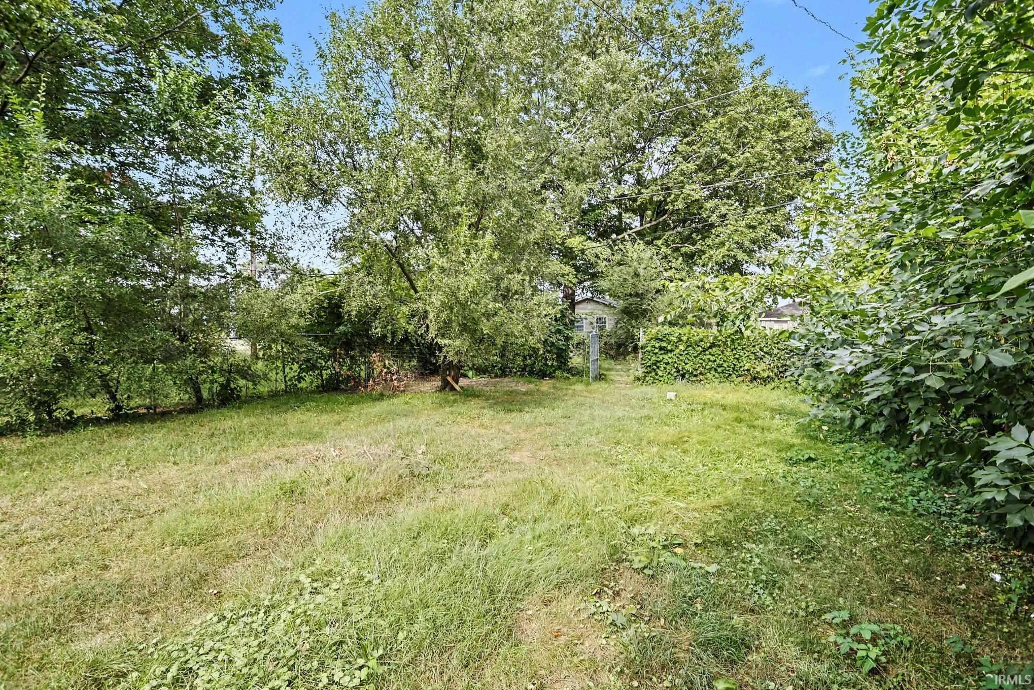 1016 Duey Avenue South Bend IN 46617