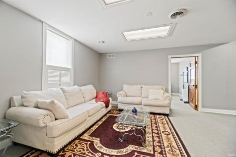 616 W Superior Street Fort Wayne IN 46802
