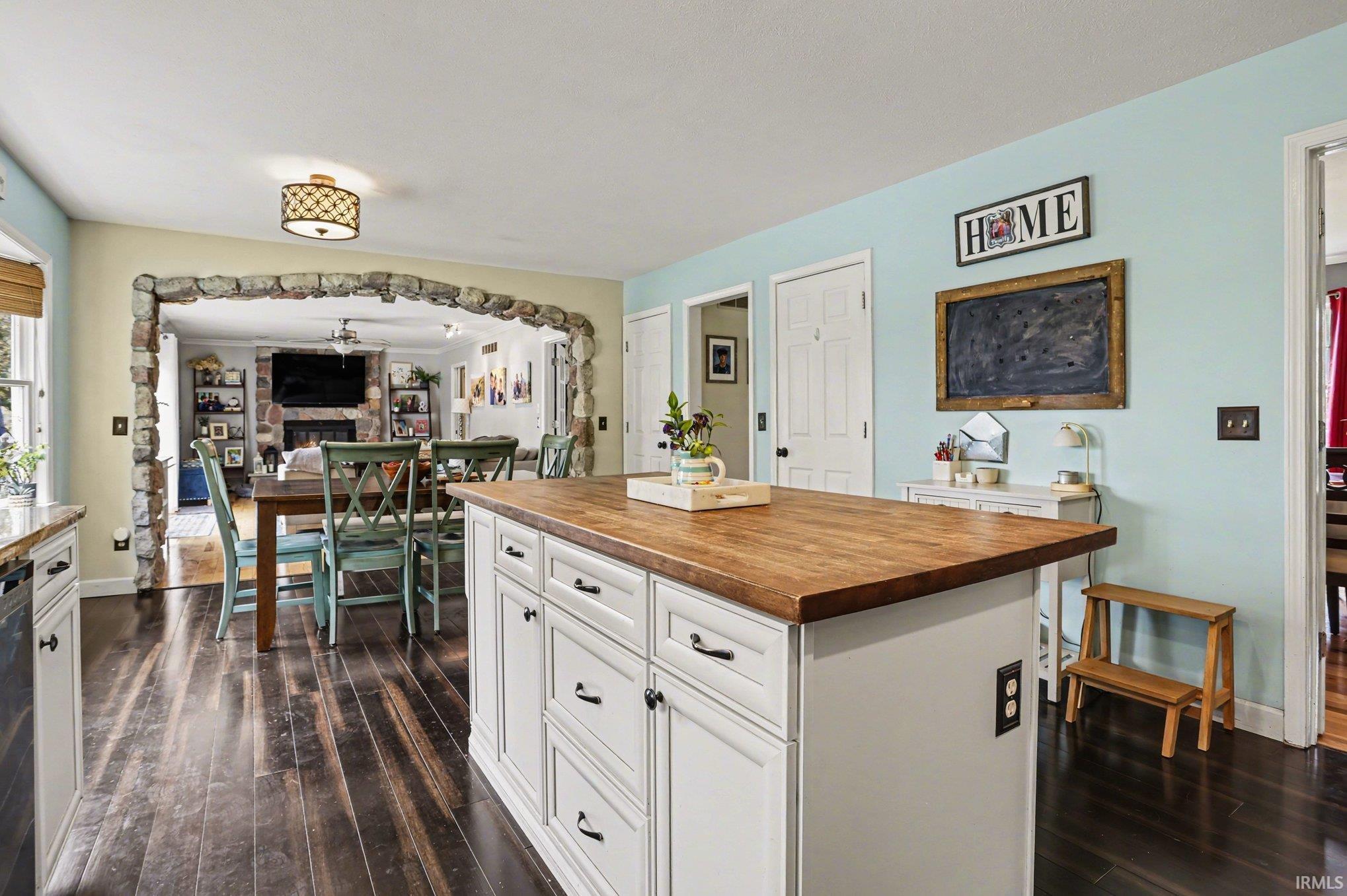 53178 County Kerry Drive Granger IN 46530
