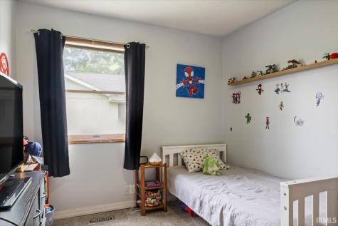 3809 N Piper Avenue Muncie IN 47303