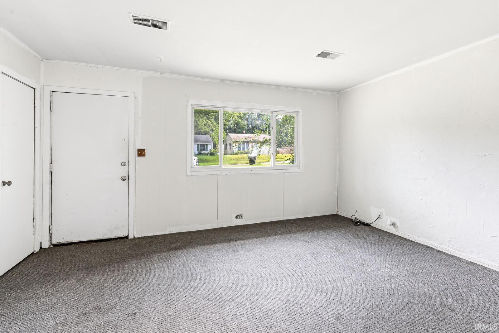 1929 Swygart Avenue South Bend IN 46613